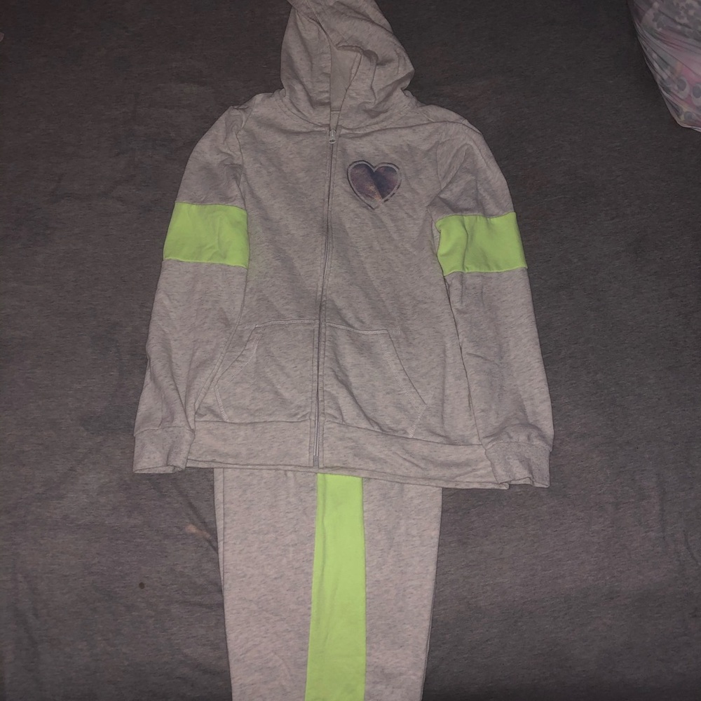 Girls size 16 zipper up jogger set